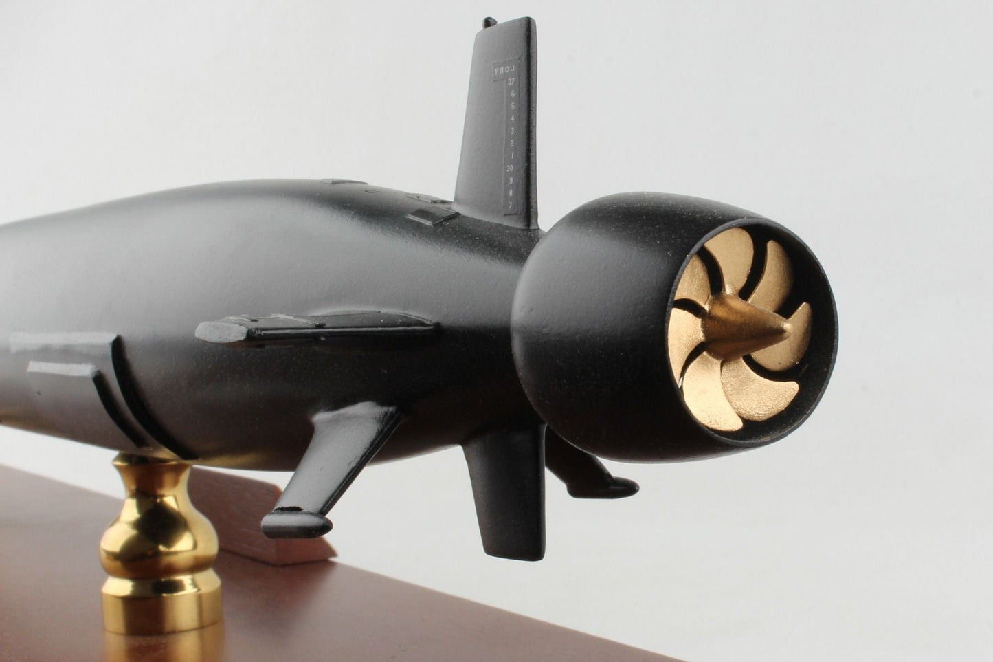 ALDO Creative Arts Collectibles Scale Model Length is 23 1/4 inches and beam is 3 1/4 inches Scale 1/92 / NEW / Wood and Resin US Navy Virginia Class Submarine SSN-774 MBSVC1TR Large Model Assembled