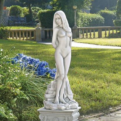 ALDO Décor>Artwork>Sculptures & Statues 11"Wx10"Dx32"H / NEW / resin Venus Contemporary Garden Sculpture By Carlo Bronti