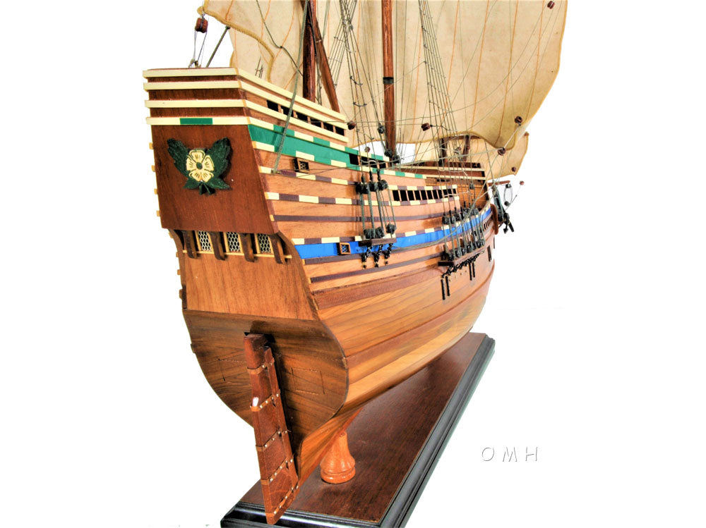 ALDO Hobbies & Creative Arts> Collectibles> Scale Model L: 30 W: 5 H: 30 Inches / NEW / Wood Mayflower Pilgrims Tall War Ship Exclusive Edition Wood Model Sailboat Assembled