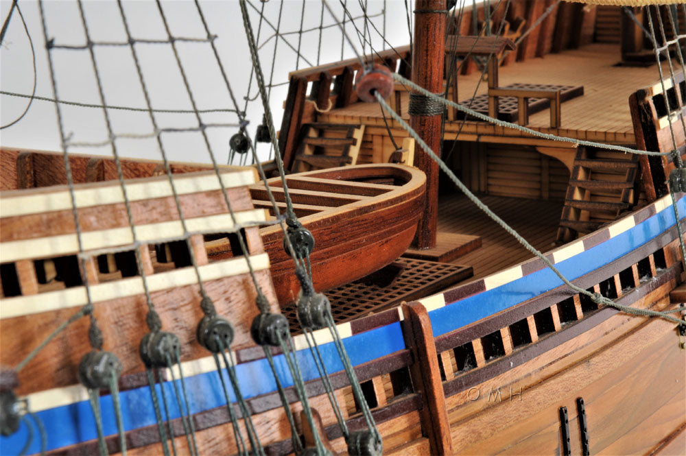 ALDO Hobbies & Creative Arts> Collectibles> Scale Model L: 30 W: 5 H: 30 Inches / NEW / Wood Mayflower Pilgrims Tall War Ship Exclusive Edition Wood Model Sailboat Assembled