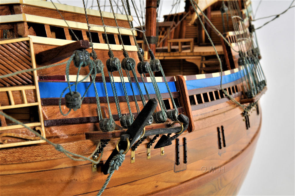 ALDO Hobbies & Creative Arts> Collectibles> Scale Model L: 30 W: 5 H: 30 Inches / NEW / Wood Mayflower Pilgrims Tall War Ship Exclusive Edition Wood Model Sailboat Assembled