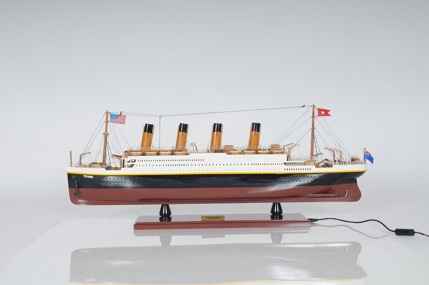ALDO Hobbies & Creative Arts> Collectibles> Scale Model L: 32 W: 4 H: 13 Inches / NEW / Wood RMS Titanic Painted Medium With lights Passenger Ship Ocean Liner Wood Model Assembled