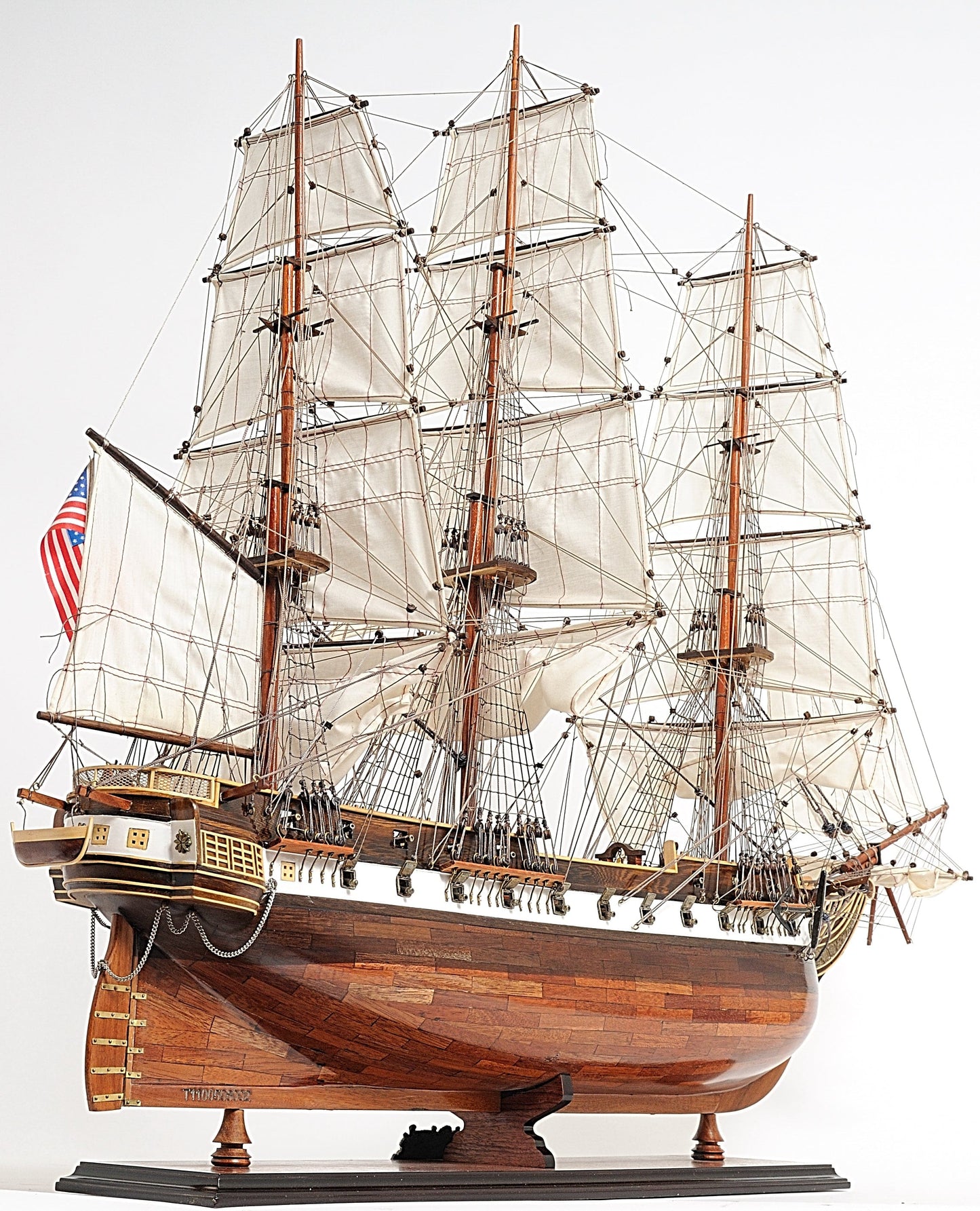 ALDO Hobbies & Creative Arts> Collectibles> Scale Model United States Navy USS Constellation Tall Ship Xtra Large Wood Model Sailboat Assembled