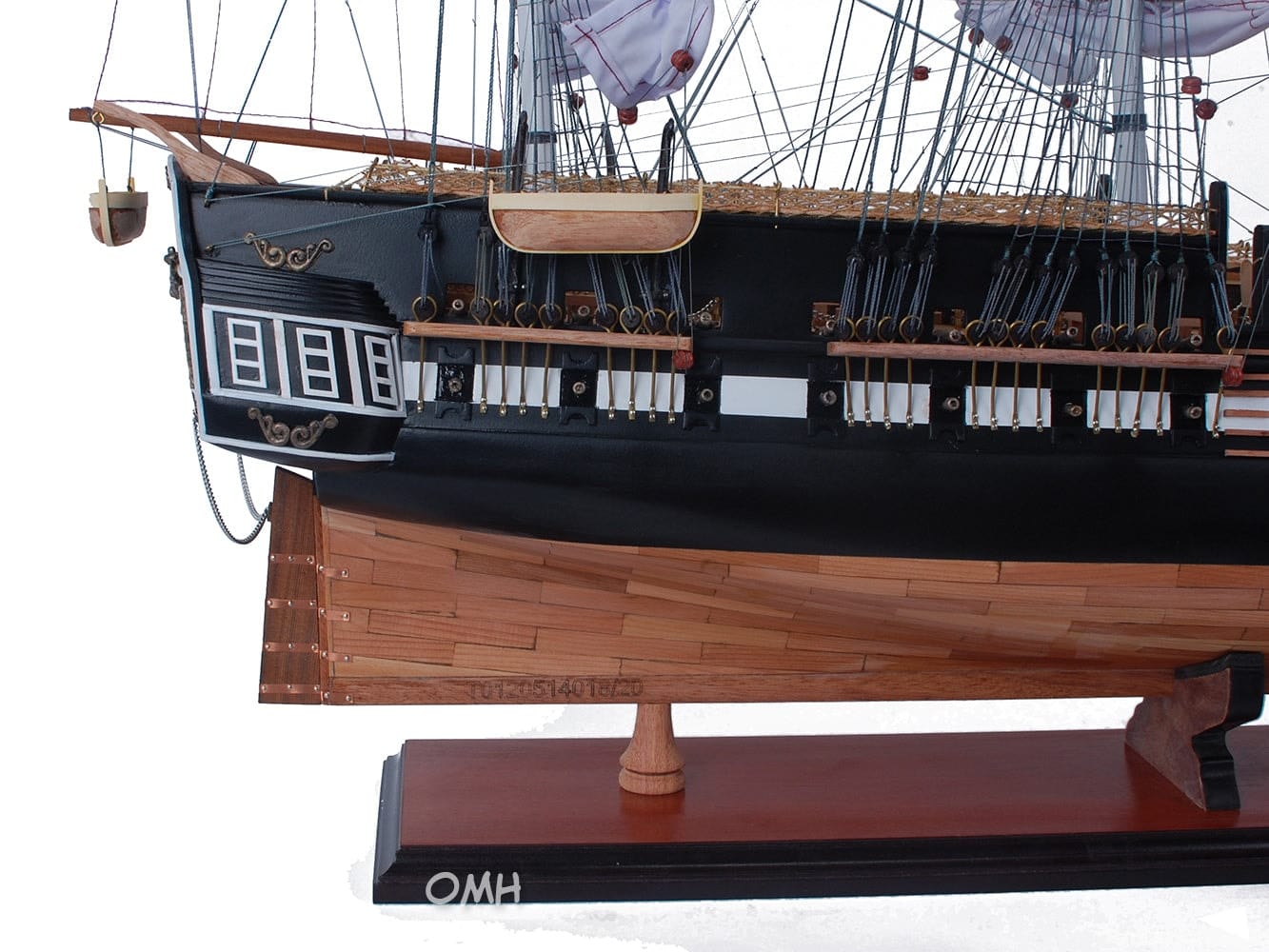 ALDO Hobbies & Creative Arts> Collectibles> Scale Model USS Constellation Three-Mast Frigate Tall Ship Large Wood Model Sailboat Assembled