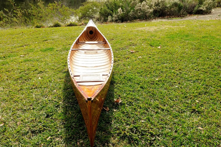 ALDO Kayaking, Canoeing & Rafting>Canoes L: 187.5 W: 31.5 H: 24 Inches / NEW / wood Real High Quality Canadian Cedar Canoe With Ribs 16 feet
