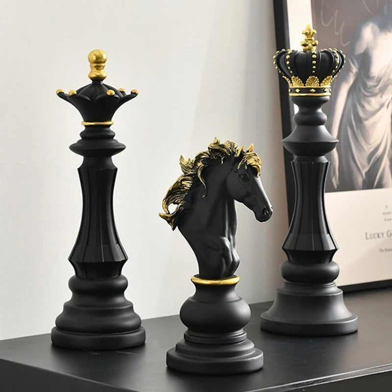 ALDO Party & Celebration > Party Supplies > Party Games C Chess Decoration Collection Statues of Black and White King Knight and  Queen