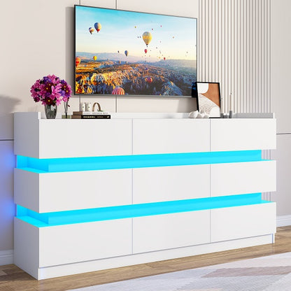 aldofurniture.com