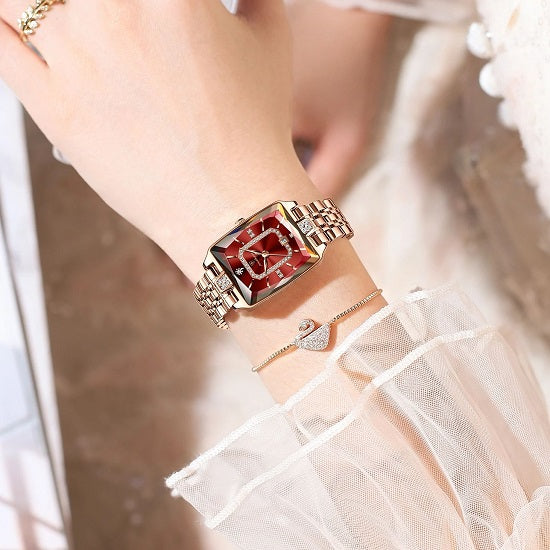 Elegant  Luxury Quartz Waterproof Watch For Women with lab Diamonds