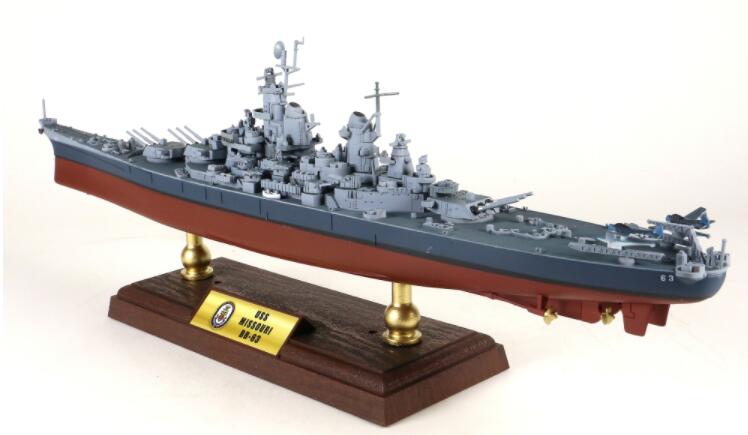 ALDO Creative Arts Collectibles Scale Model 16"Long  x 3"Wide / NEW / diecast metal US Navy Battleship Missouri BB-63 Desk Display WWII Ship Large Diecast Model