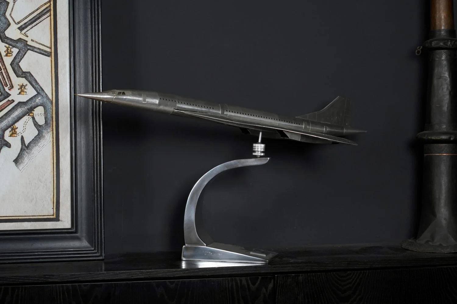 ALDO Creative Arts Collectibles Scale Model Airplane Concorde Supersonic Plane Deck Top Aluminum Model