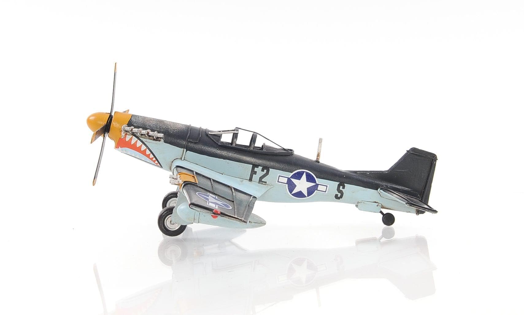 ALDO Creative Arts Collectibles Scale Model Airplane  U.S. Air Force P-51 Mustang WWII Fighter Deck Top Metal Model