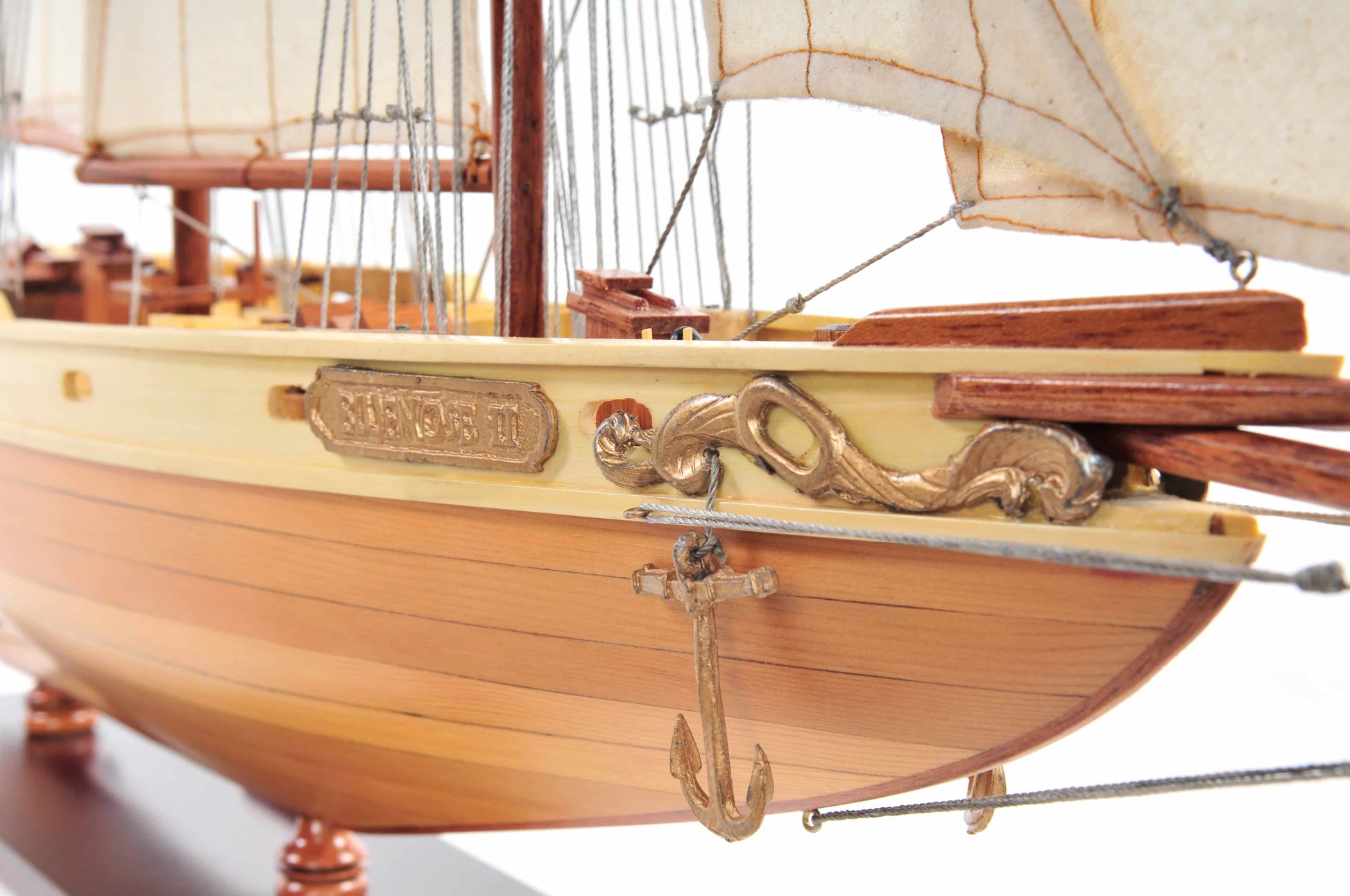 ALDO Creative Arts Collectibles Scale Model Bluenose II  Racing Yacht  Sailboat Small Wood Model Assembled