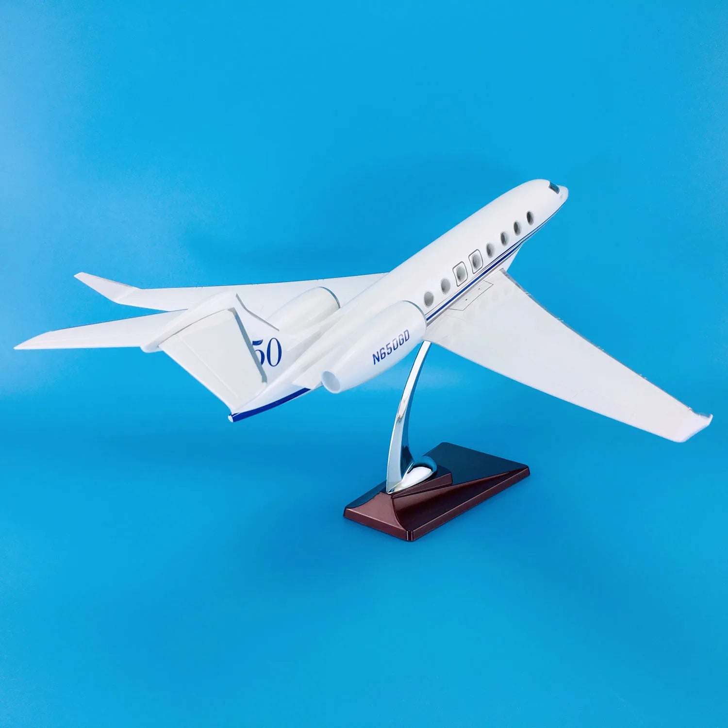 ALDO Creative Arts Collectibles Scale Model Gulf Stream G650 Airplane House Colors  Model Aircrafts