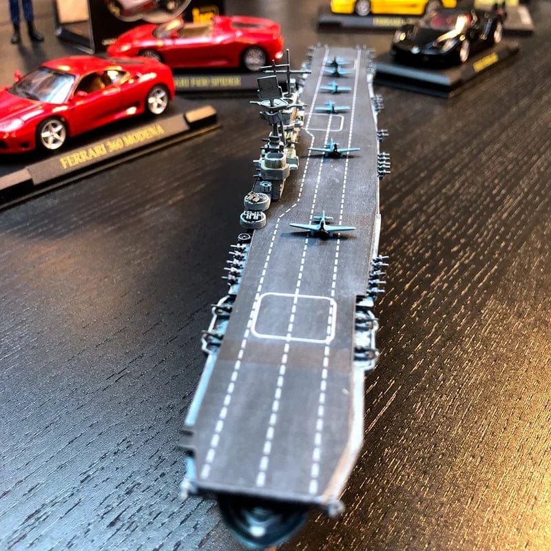 ALDO Creative Arts Collectibles Scale Model length: 50cm/width: 11.5cm/height: 12cm US  Navy  Nuclear Power Aircraft Carrier Enterprise CV-65  Desk Display Military Ship Alloy Model with Display Case Cabinet