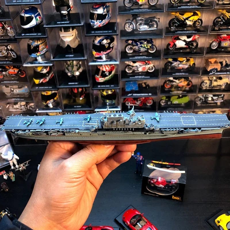 ALDO Creative Arts Collectibles Scale Model length: 50cm/width: 11.5cm/height: 12cm US  Navy  Nuclear Power Aircraft Carrier Enterprise CV-65  Desk Display Military Ship Alloy Model with Display Case Cabinet