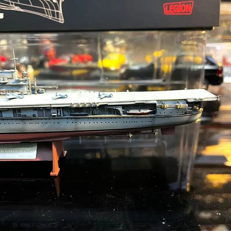 ALDO Creative Arts Collectibles Scale Model length: 50cm/width: 11.5cm/height: 12cm US  Navy  Nuclear Power Aircraft Carrier Enterprise CV-65  Desk Display Military Ship Alloy Model with Display Case Cabinet