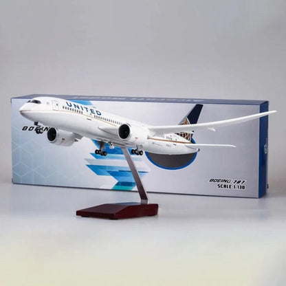 ALDO Creative Arts Collectibles Scale Model United Airlines Boeing 787 B787 Dreamliner  Model Aircraft With Landing Gears and LED Lights