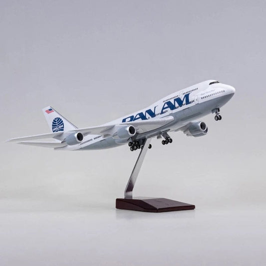 ALDO Creative Arts Collectibles Scale Model Without Lights PAN AM  Airplane Boeing 747 B747 Model Aircraft With Landing Gears and LED Lights