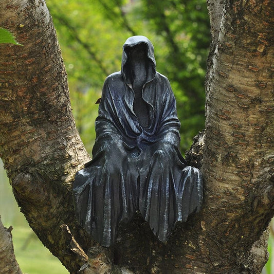 ALDO Décor>Artwork>Sculptures & Statues 5.5"Wx4"Dx11.5"H / NEW / resin Lord of Mysteries In Black Ornament Thriller Black Robe Gothic Halloween Sculpture