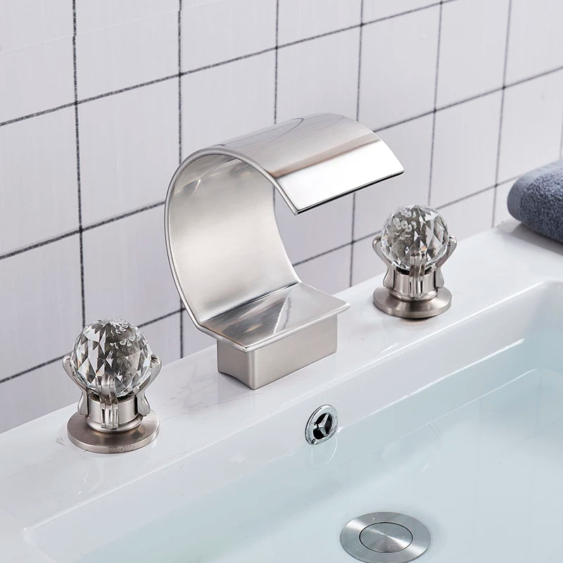 ALDO Hardware>Plumbing Fixtures New   Bathroom Basin Rainfall Faucet Brass Chrome / Brass and ABS / Black Chrome and  Gold Luxury Retro European Style Bathroom Basin Faucet Brass Deck Mounted Double Handles Cold and Hot Waterfall