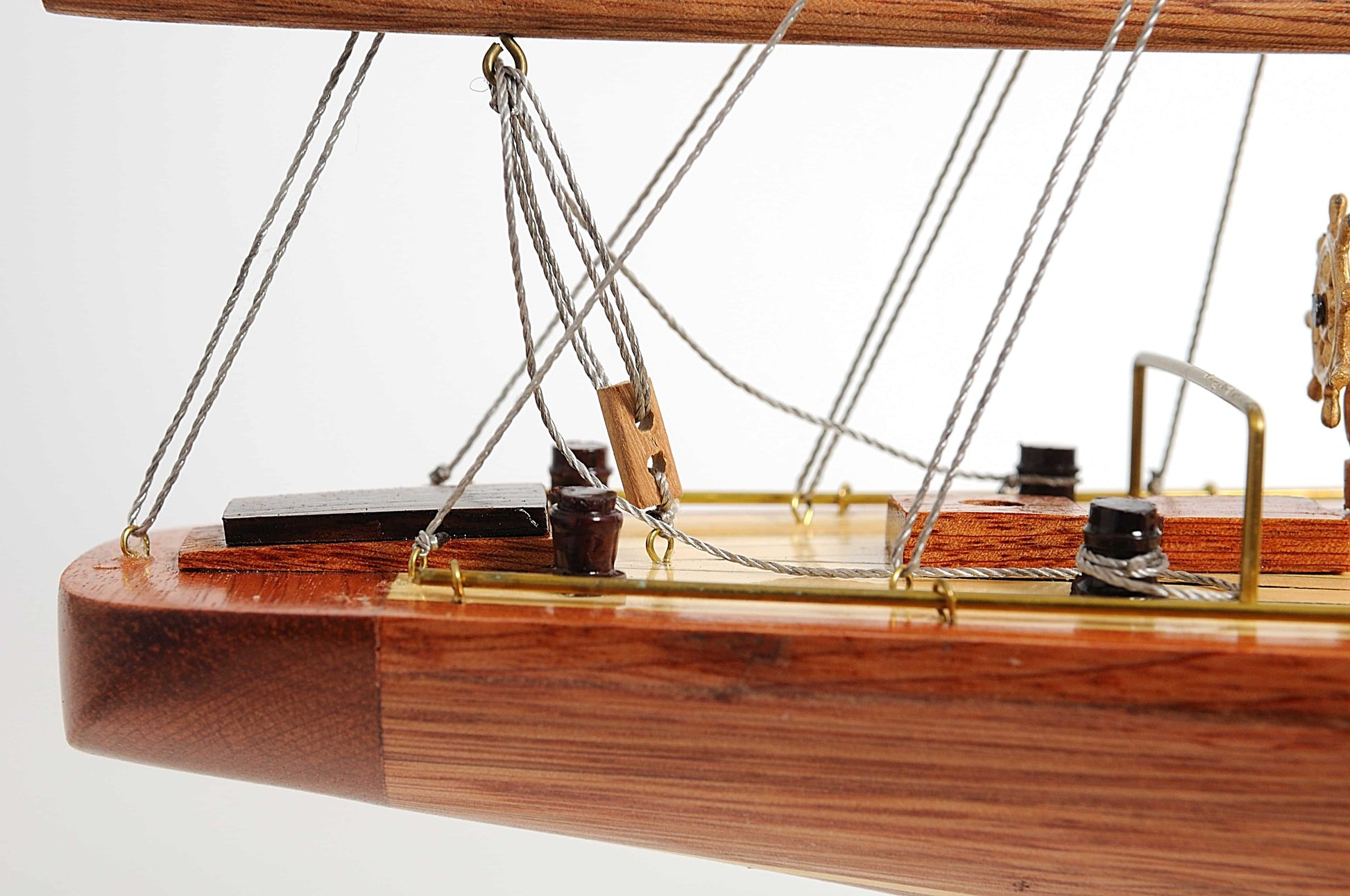 ALDO Hobbies & Creative Arts> Collectibles> Scale Model America's Cup 1933 Endeavor J Class Sailboat Small Wood Model Yacht