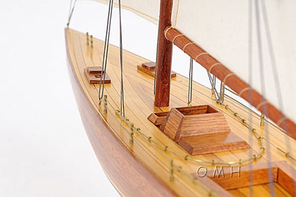 ALDO Hobbies & Creative Arts> Collectibles> Scale Model America's Cup Colombia J Class Classic Sailing Yacht Small Wood Model