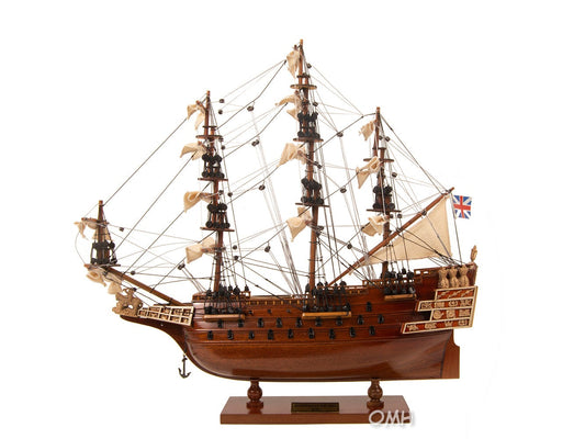 Aldo Hobbies & Creative Arts> Collectibles> Scale Model HMS Sovereign Of The Seas Tall Ship Small  Wood Model Sailboat Assembled
