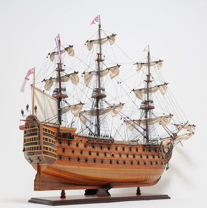 ALDO Hobbies & Creative Arts> Collectibles> Scale Model HMS Victory Admiral Nelsons Flagship Tall Ship Midsize EE Wood Model Sailboat Assembled