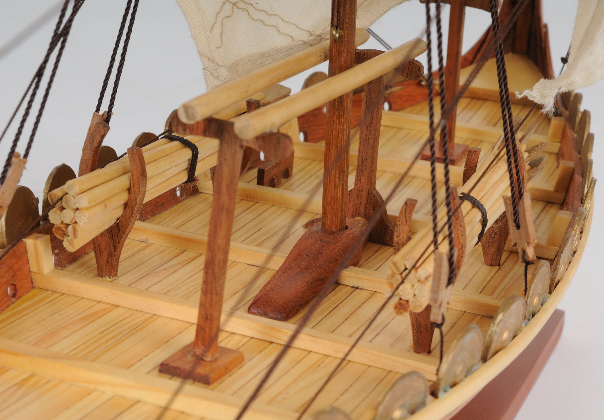 ALDO Hobbies & Creative Arts> Collectibles> Scale Model L: 15 W: 9 H: 12.5 Inches / NEW / wood Drakkar Viking Longshan Historic Replica Wood Small Model Sailboat Assembled