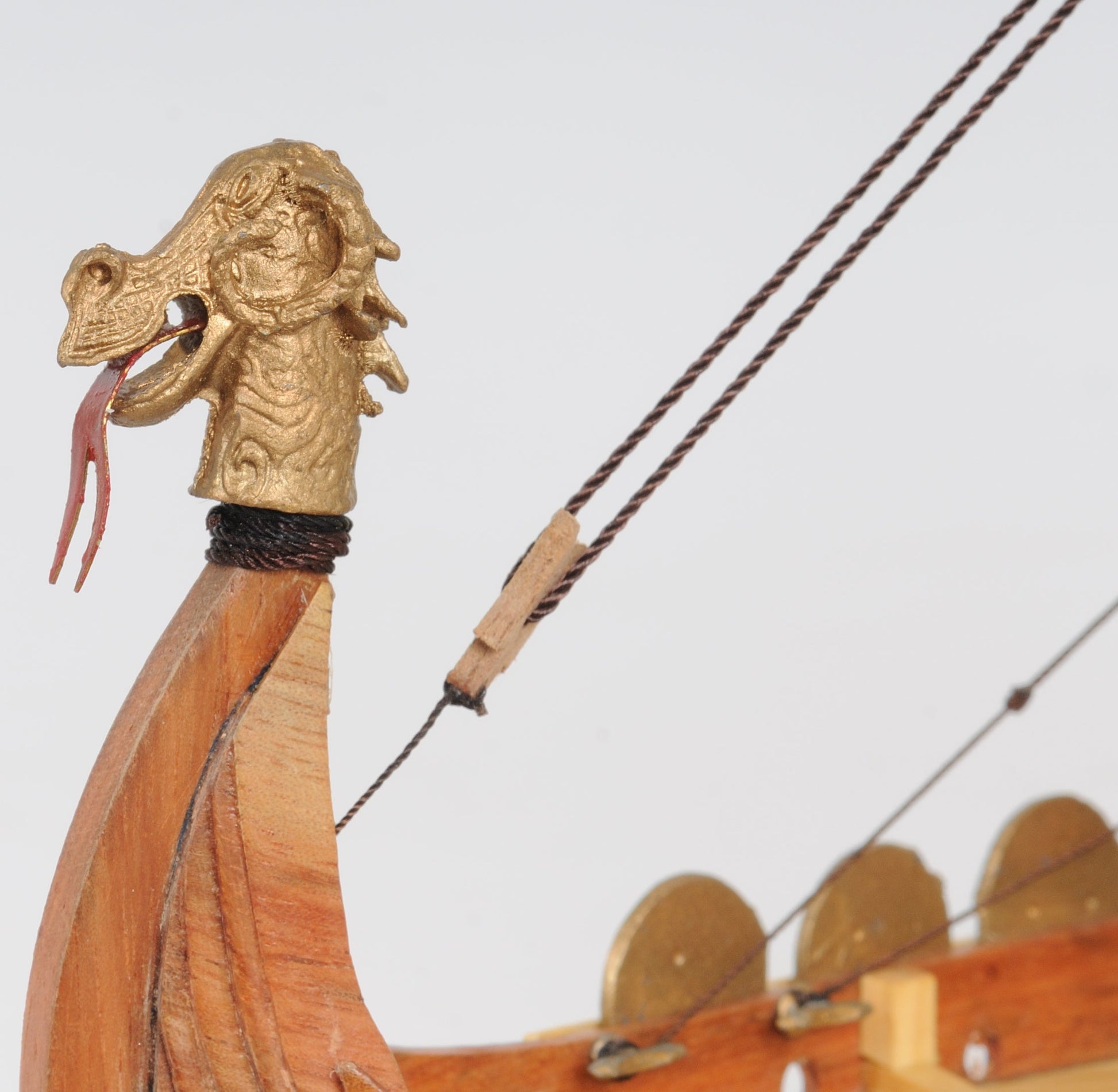 ALDO Hobbies & Creative Arts> Collectibles> Scale Model L: 15 W: 9 H: 12.5 Inches / NEW / wood Drakkar Viking Longshan Historic Replica Wood Small Model Sailboat Assembled