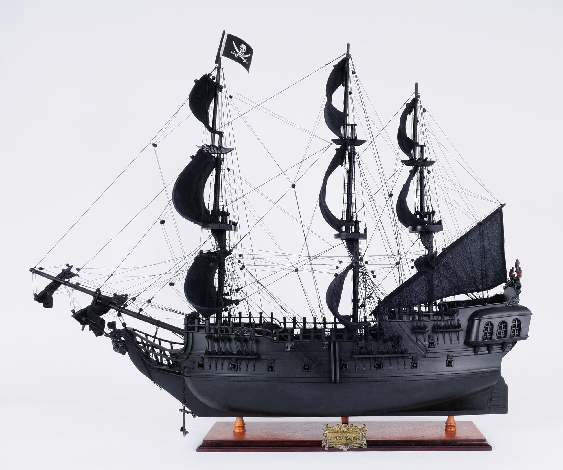 ALDO Hobbies & Creative Arts> Collectibles> Scale Model L: 35.4 W: 13.5 H: 29.5 Inches / NEW / Wood Black Pearl Pirates of The Caribbean Medium Tall Ship Wood Model Sailboat With Table Top Display Case Front OpenAssembled
