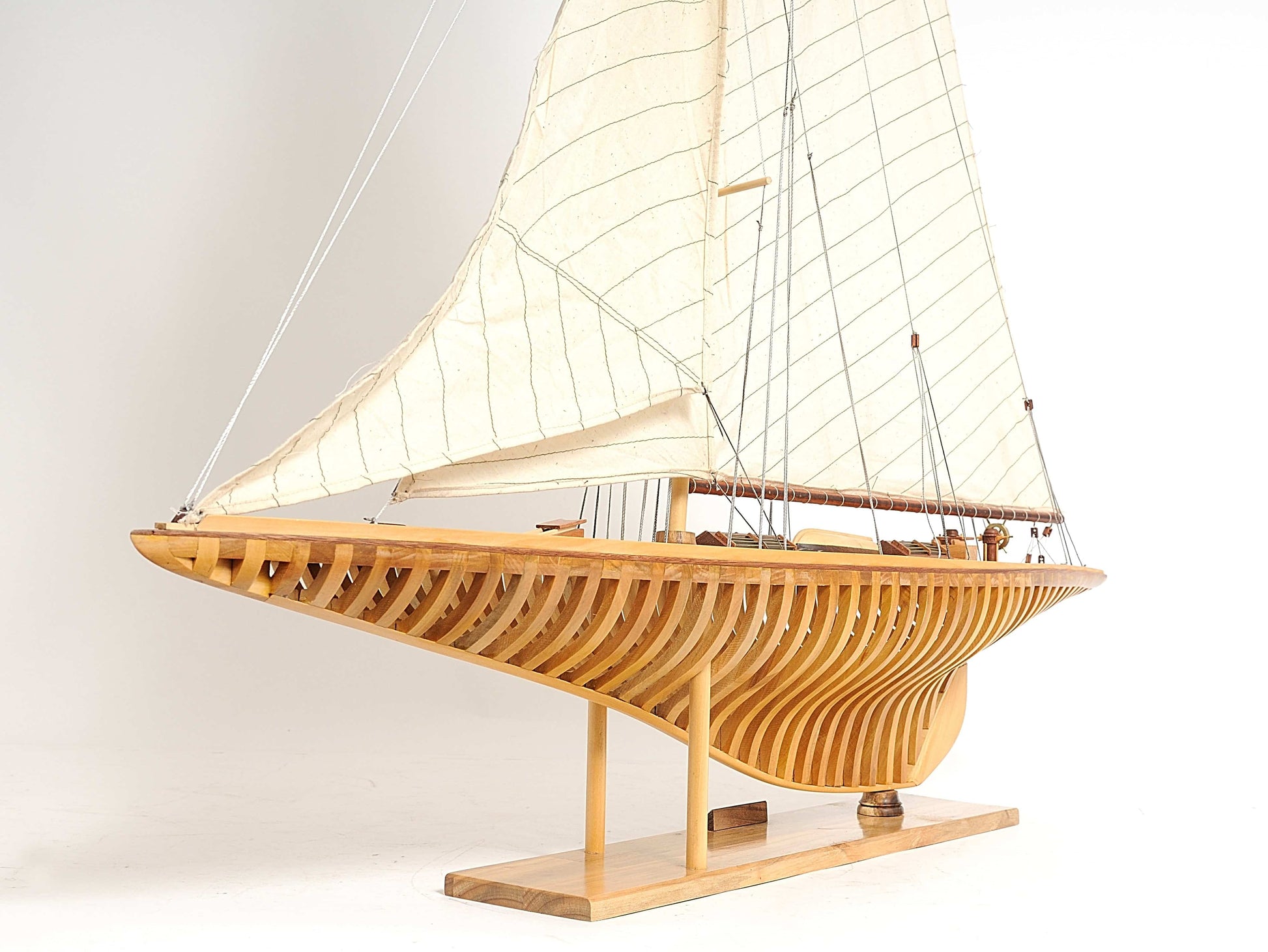 ALDO Hobbies & Creative Arts> Collectibles> Scale Model L: 38 W: 7 H: 46 Inches / NEW / Wood America's Cup Shamrock V is the J Class Classic Sailing Yacht Open Hull Medium Wood Model
