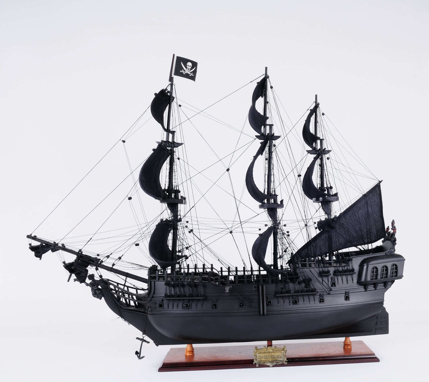 ALDO Hobbies & Creative Arts> Collectibles> Scale Model L: 40 W: 13.75 H: 39.25 Inches / NEW / Wood Black Pearl Pirates of The Caribbean Medium Tall Ship Wood Model Sailboat With Table Top Display Case Assembled