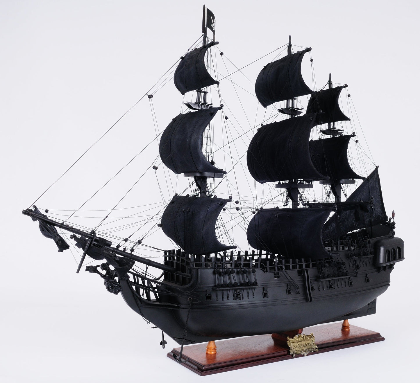 ALDO Hobbies & Creative Arts> Collectibles> Scale Model L: 40 W: 13.75 H: 39.25 Inches / NEW / Wood Black Pearl Pirates of The Caribbean Medium Tall Ship Wood Model Sailboat With Table Top Display Case Assembled