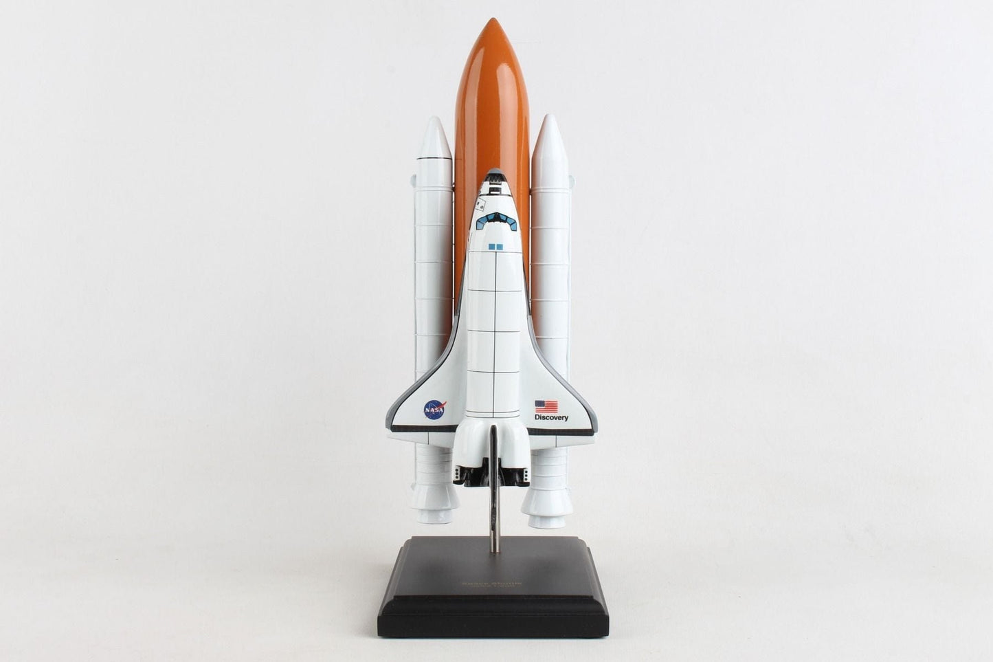 ALDO Hobbies & Creative Arts> Collectibles> Scale Model Nasa Space Shuttle Discovery Orbiter Full Stack  Wood Model Space Craft