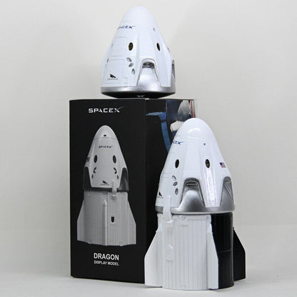 ALDO > Hobbies & Creative Arts> Collectibles> Scale Model NASA Space  X Model Starship Rocket Dragon Astronaut Crew Madual Spacecraft Model Desk Top Display