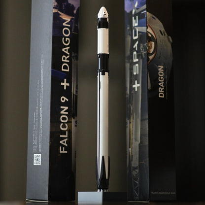 ALDO > Hobbies & Creative Arts> Collectibles> Scale Model NASA SpaceX Model Rocket Falcon 9 Crew Dragon Spacecraft Model Desk Top Display.