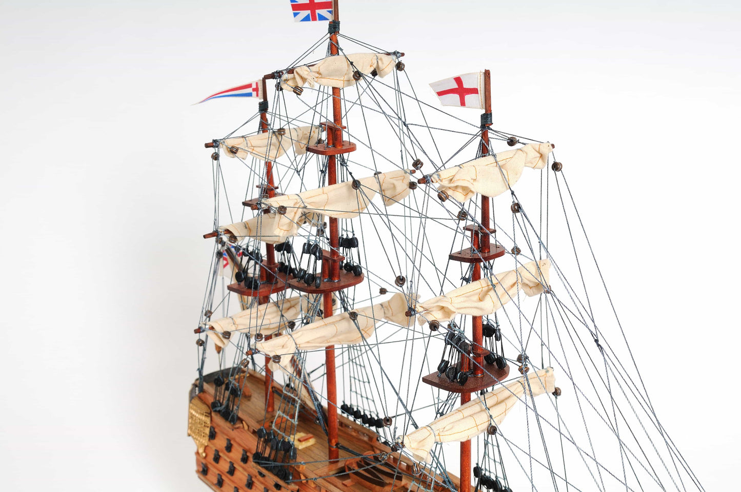 Aldo Hobbies & Creative Arts> Collectibles> Scale Model new / Wood / L: 19.5 W: 7 H: 18 Inches HMS Victory Small Tallship Wood Model Sailboat Assembled
