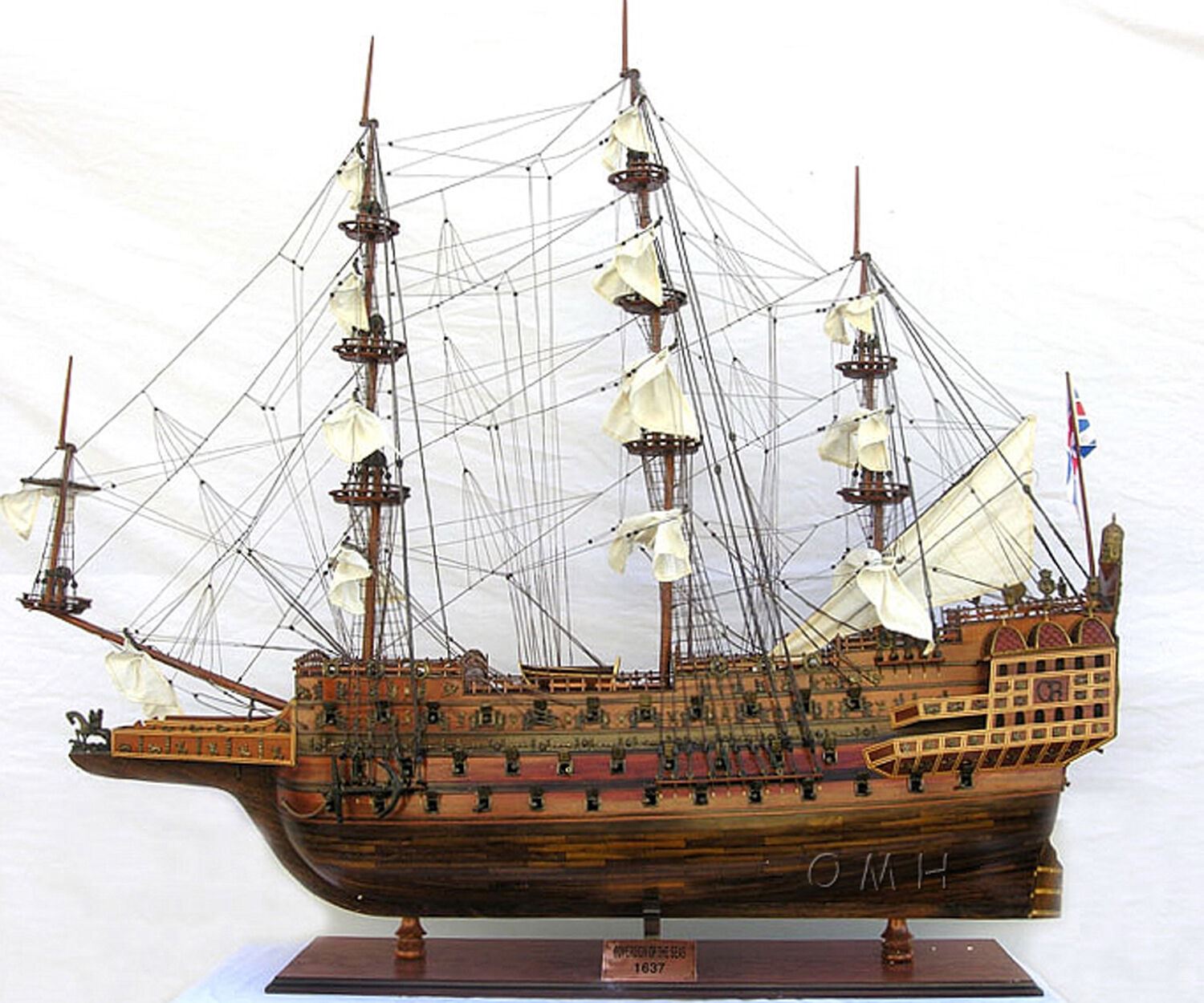 Aldo Hobbies & Creative Arts> Collectibles> Scale Model new / Wood / L: 58 W: 17 H: 53 Inches HMS Sovereign Of The Seas Royal Navy Tall Ship X Large  Wood Model Assembled