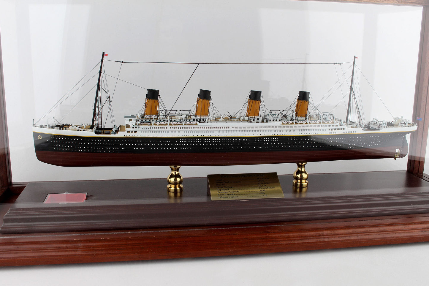 ALDO Hobbies & Creative Arts> Collectibles> Scale Model RMS Titanic medium Passenger Ship Ocean Liner Wood Model Assembled With Display Case and Real Artifact From the Ship