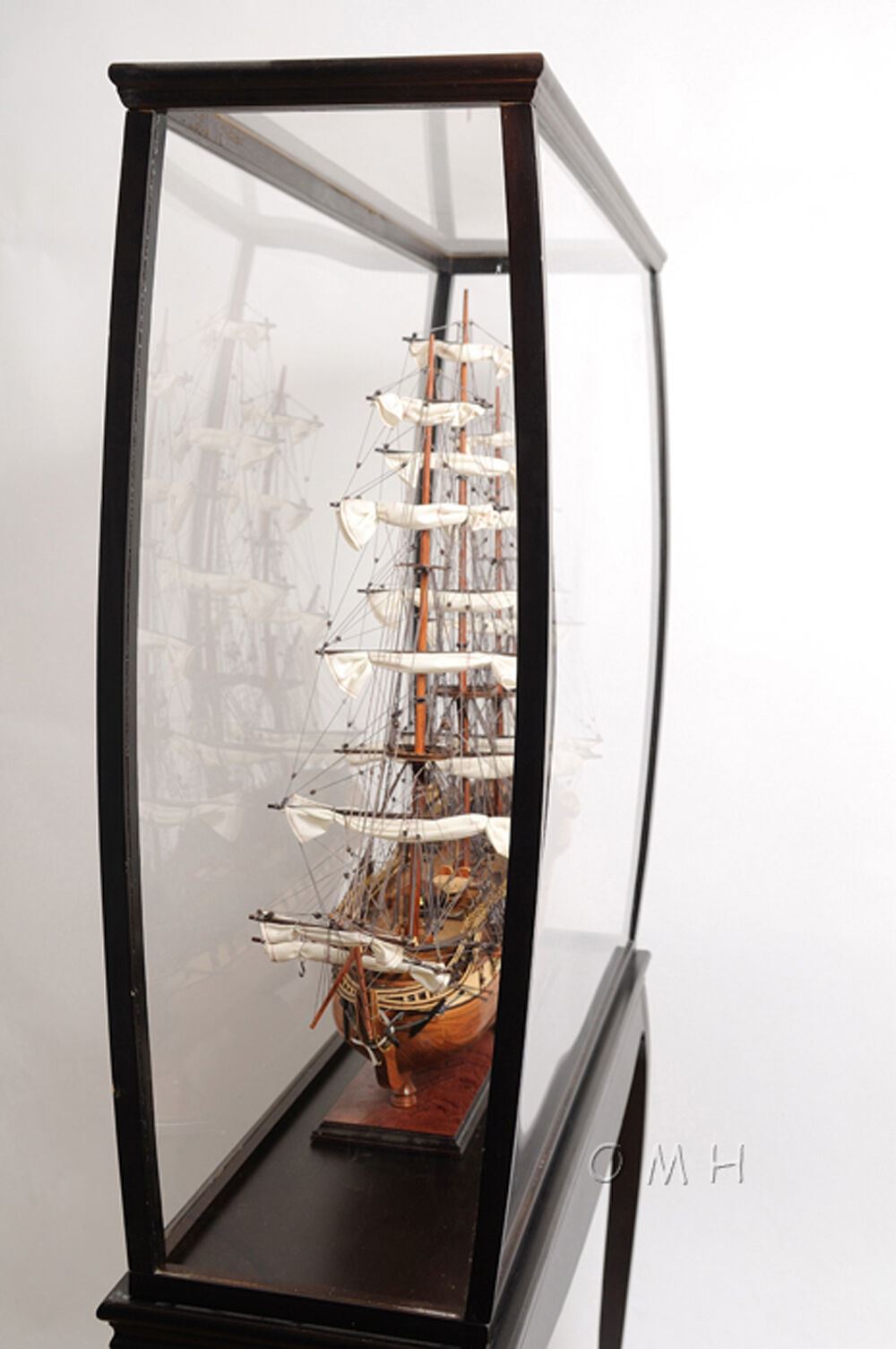 ALDO Hobbies & Creative Arts > Collectibles > Scale Models Display Case Cabinet 40" Wood and Plexiglas for Tall Ship Yacht and Boat Models