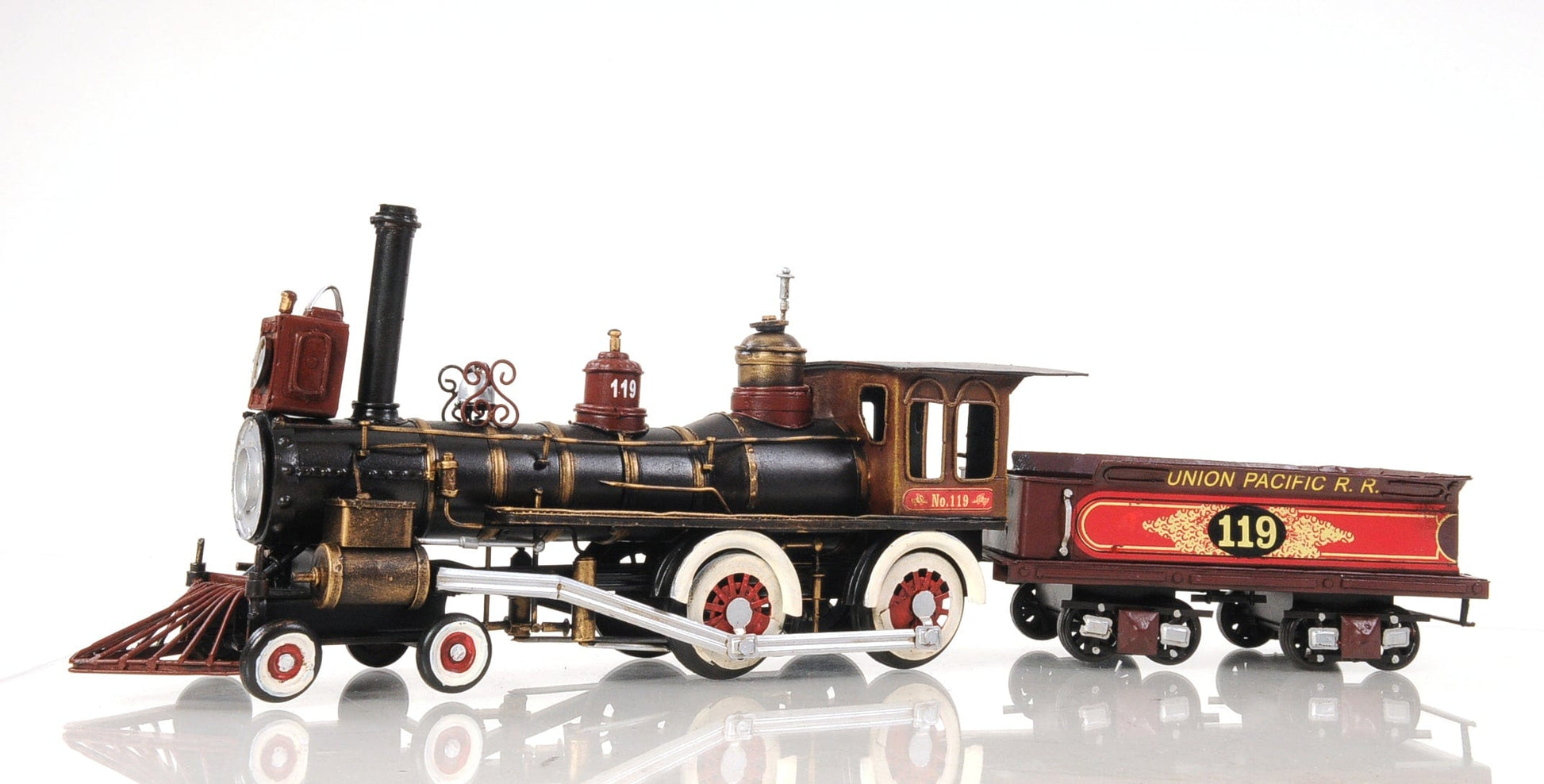 ALDO Hobbies & Creative Arts > Collectibles > Scale Models L: 21 W: 3.75 H: 6.5 Inches / new / metal Union Pacific Christmass Train Locomotive Handmade Metal Assembled