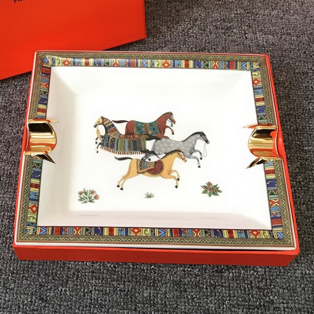 ALDO Home & Kitchen>Ashtray Style 7 / Ceramic English Style Hand Made Fine Ceramic Horse Designer Ashtray With Real Gold leaf
