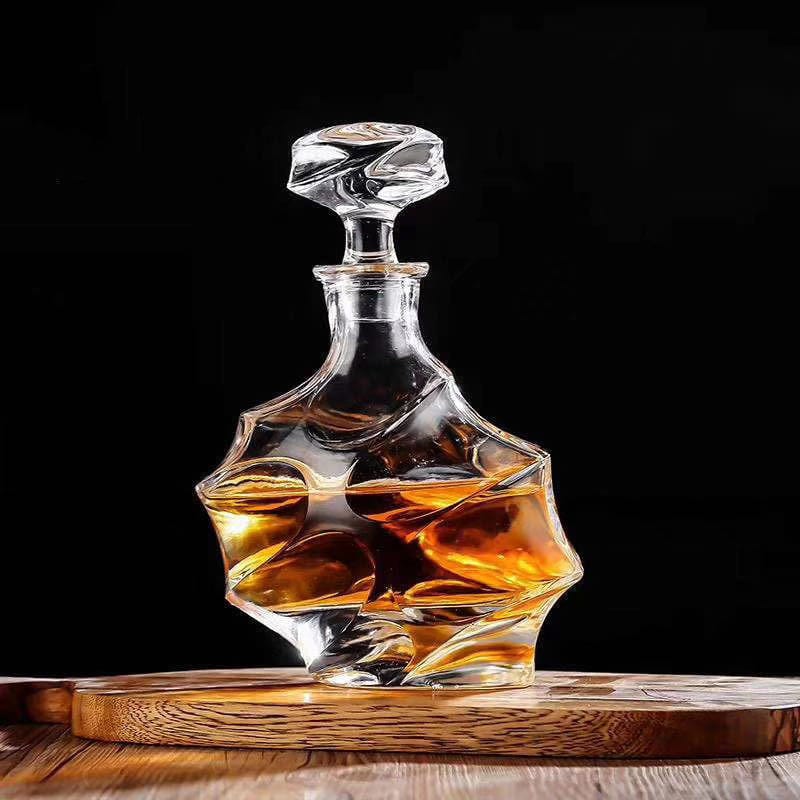 ALDO Home & Kitchen>Cups, Mugs, & Saucers New / Led Free Glass / 11.8 x 24.5 cm / 4.64 x 9.64 inches Unique Twist Design Crystal Glass Led Free 810 ml Decanter For Liquor Wine Whisky Vodka