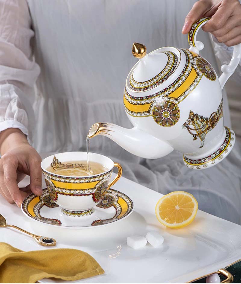 ALDO Home & Kitchen>Dinner Set Elegant Luxury English Royal Court Style Hand Made Fine Porcelain Bone China Gold Plated Coffee and Tea Set 12 Pices