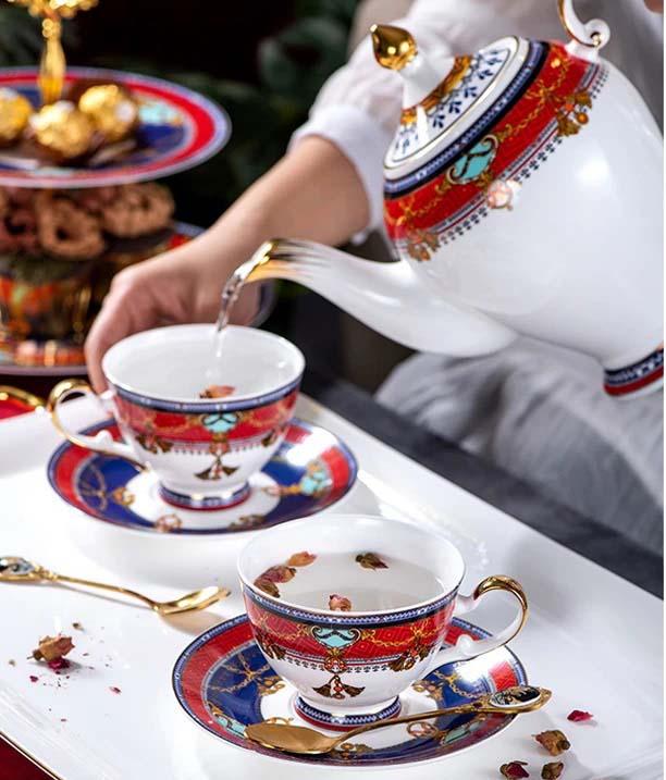 ALDO Home & Kitchen>Dinner Set Elegant Luxury French Royal Style Hand Made Fine Porcelain Bone China Gold Plated Coffee and Tea Set 10 Pices