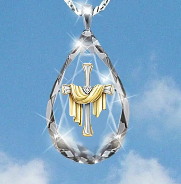 ALDO Jewelry Gold Cross Christian Cross and Jesus Heart Shaped Crystal Pendant Necklace for Man and Woman New Hot Sale