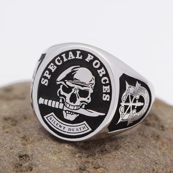 ALDO Jewelry U.S Army Special Forces Green Beret Skull Rings for Men Silent Death