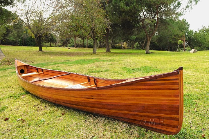 ALDO Kayaking, Canoeing & Rafting>Canoes L: 187.5 W: 31.5 H: 24 Inches / NEW / wood Real High Quality Canadian Cedar Canoe 16 feet