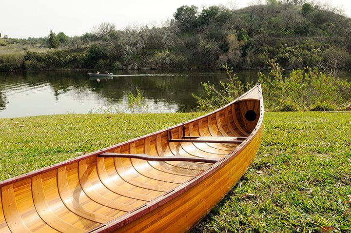 ALDO Kayaking, Canoeing & Rafting>Canoes L: 187.5 W: 31.5 H: 24 Inches / NEW / wood Real High Quality Canadian Cedar Canoe With Ribs